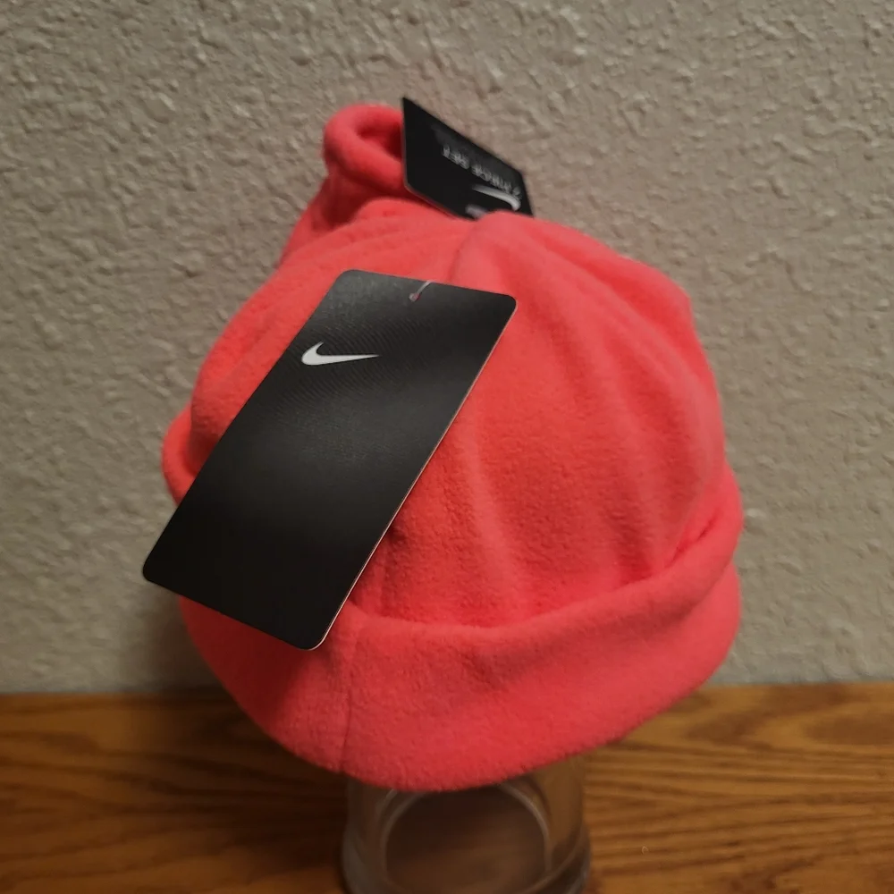 NWT Nike Infant Pink Fleece Hat and Mittens